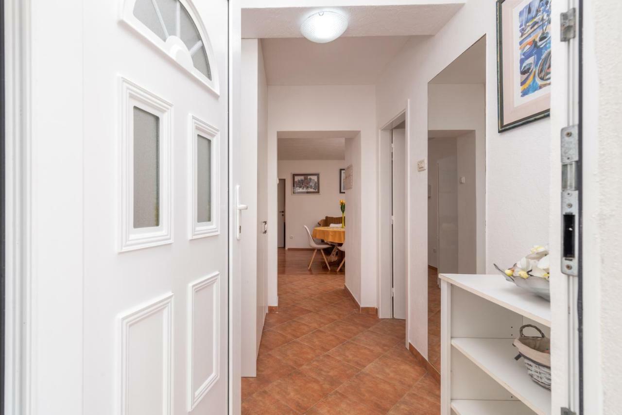 Apartment Dinka Trogir Exteriér fotografie