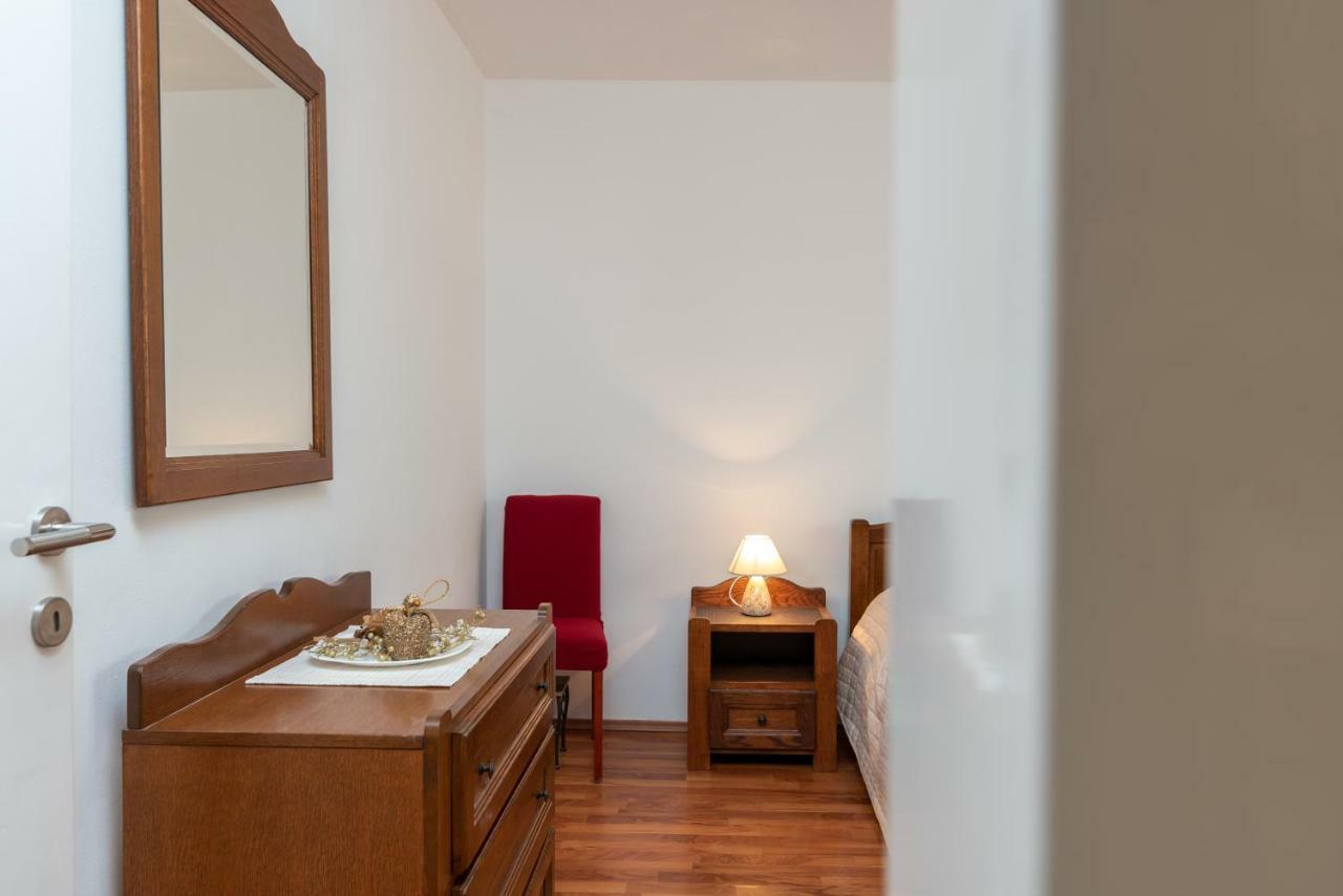 Apartment Dinka Trogir Exteriér fotografie
