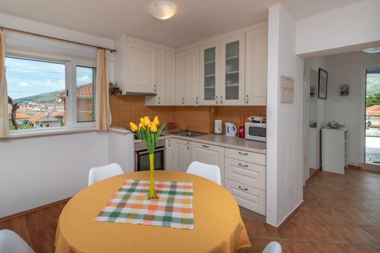 Apartment Dinka Trogir Exteriér fotografie