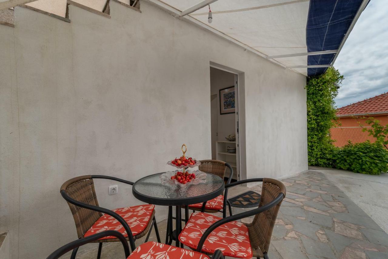Apartment Dinka Trogir Exteriér fotografie